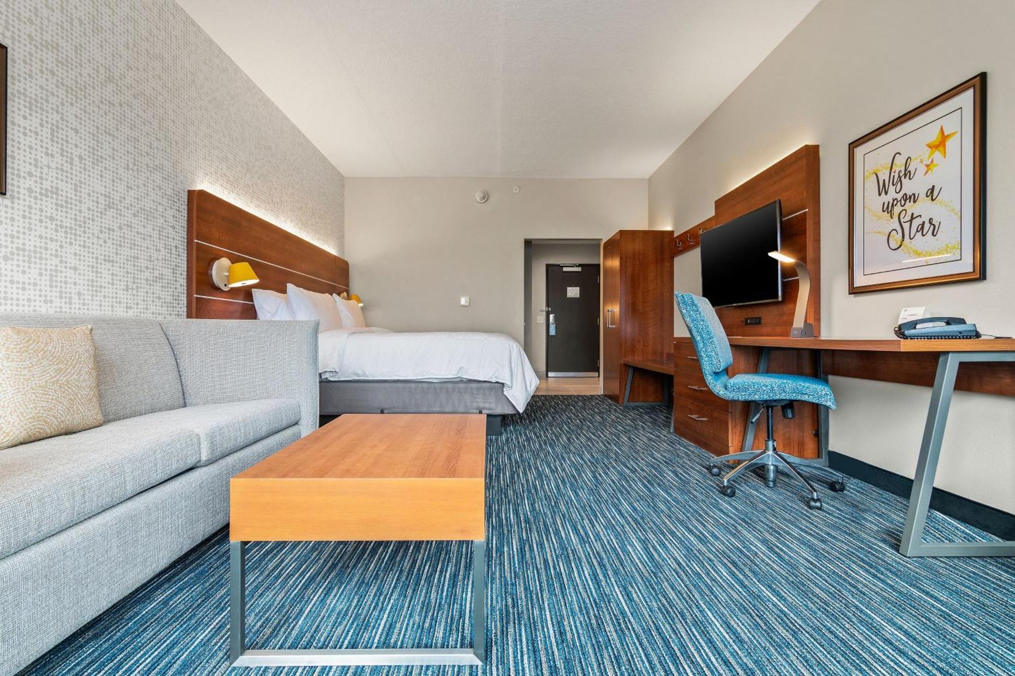 Express & Orlando- Buena Vista By Ihg Hotel Lake Buena Vista