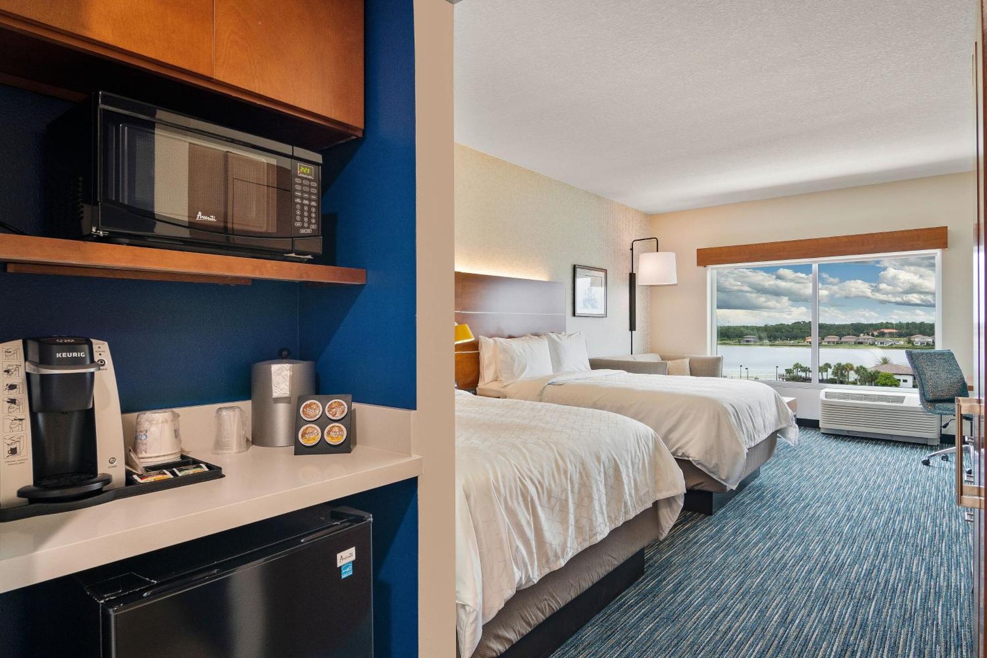 Hotel Express & Orlando- Buena Vista By Ihg Lake Buena Vista